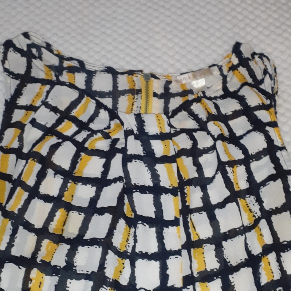 Sleeveless Top